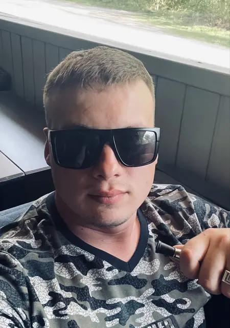 Dmitriy из Санкт-Петербурга, ищу на сайте дружбу