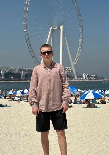 Данил из Анапы, ищу на сайте знакомства на одну ночь