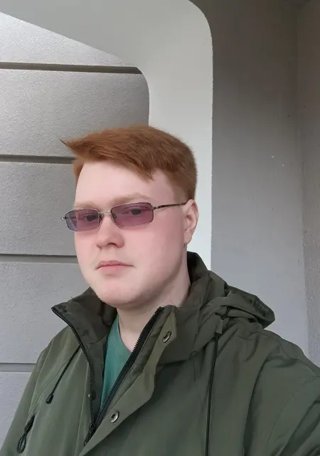 Я Николай, 20, из Кирова, ищу знакомство для приятного времяпровождения
