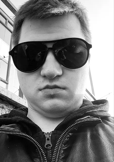 Я Huligan, 22, из Кирова, ищу знакомства на одну ночь