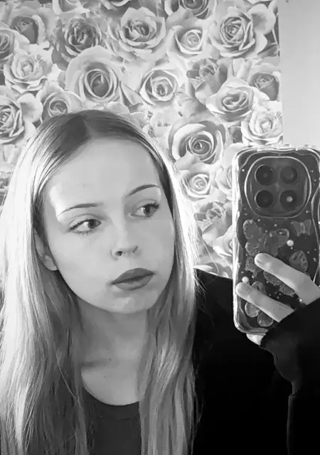 Я Софья, 18, знакомлюсь для дружбы в Москве