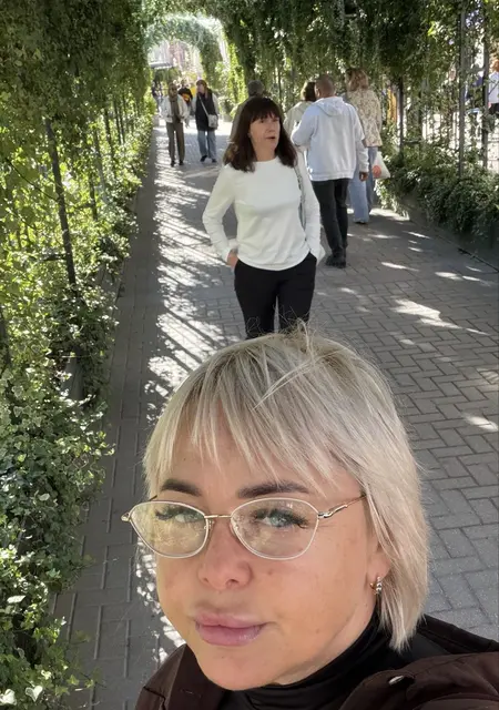Вика из Котельников, мне 41, познакомлюсь на одну ночь