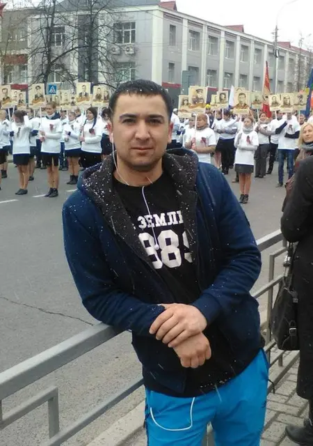 Захар из Фрязина, мне 36, познакомлюсь для приятного времяпровождения