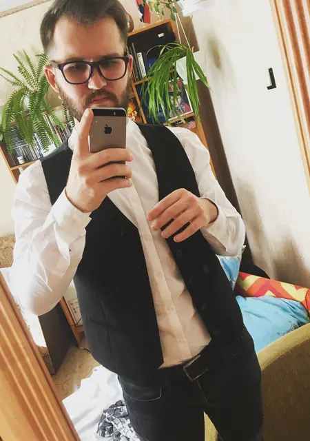 Я Vlad, 30, из Гатчины, ищу знакомства без обязательств