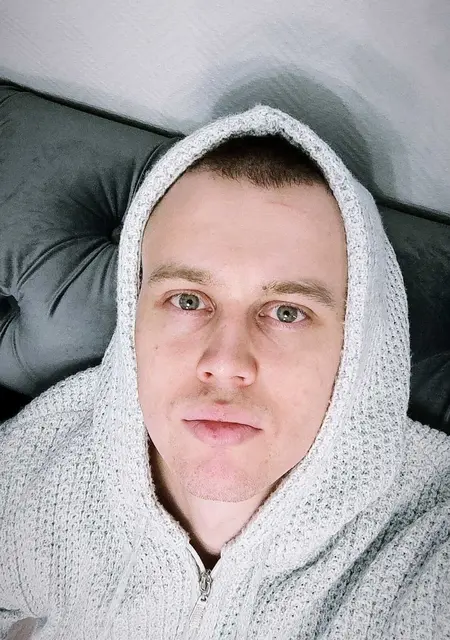 Я Александр, 28, из Нового Уренгоя, ищу знакомство для приятного времяпровождения