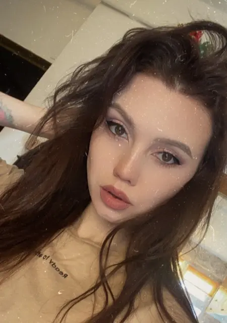 Полина из Хабаровска, ищу на сайте вирта