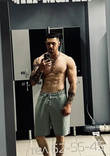 Антон из Астрахани, мне 31, познакомлюсь на одну ночь