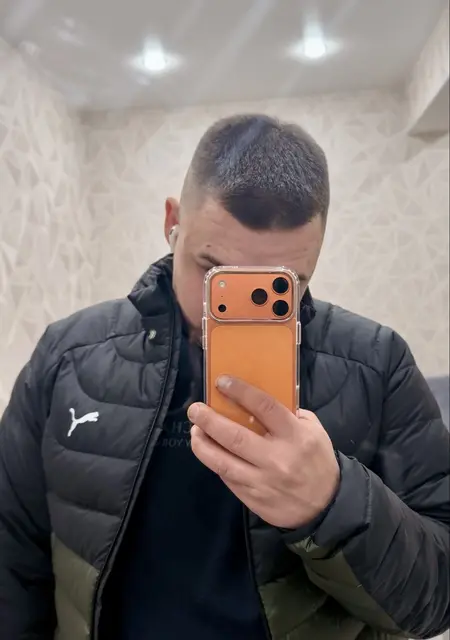 Ivan из Иркутска, мне 26, познакомлюсь без обязательств