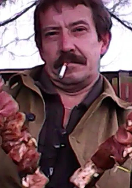 Я Oleg, 59, знакомлюсь без обязательств в Череповце