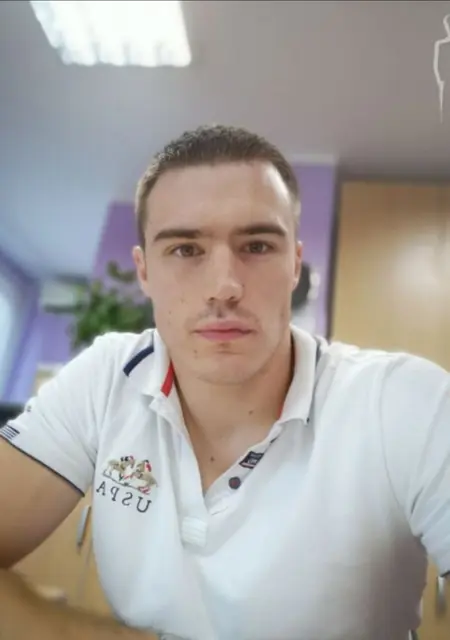 Александр из Иванова, мне 33, познакомлюсь на одну ночь