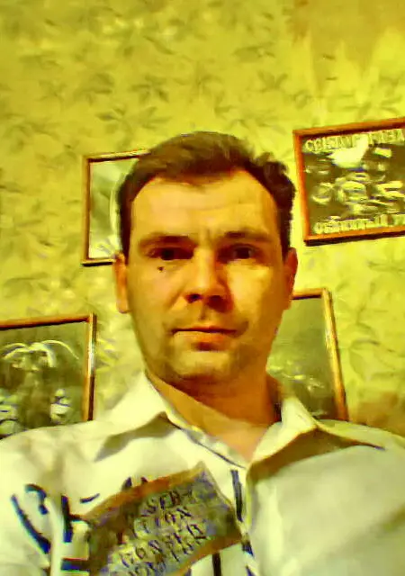 Я Дима, 48, из Слуцка, ищу знакомство для постоянных отношений