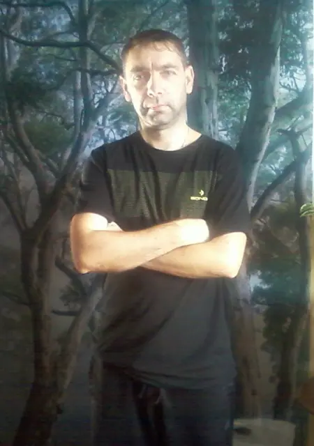 Алексей из Долинска, ищу на сайте приятное времяпровождение