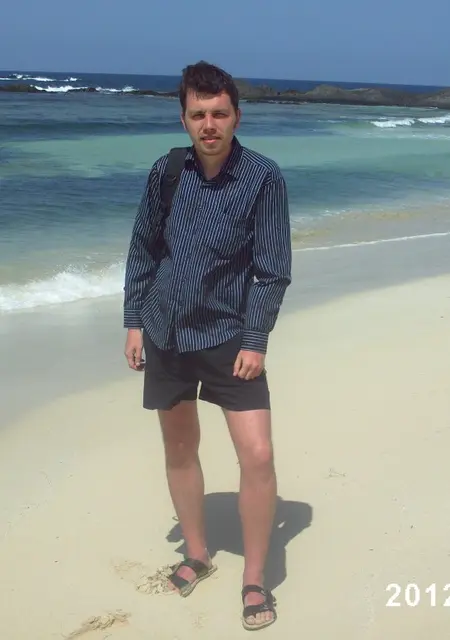 Я Vladimir, 43, знакомлюсь без обязательств в Вологде