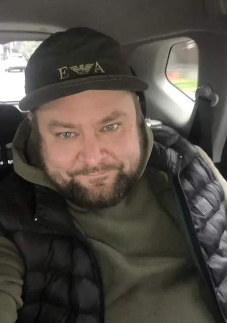 Я Стас, 39, знакомлюсь для приятного времяпровождения в Керчи