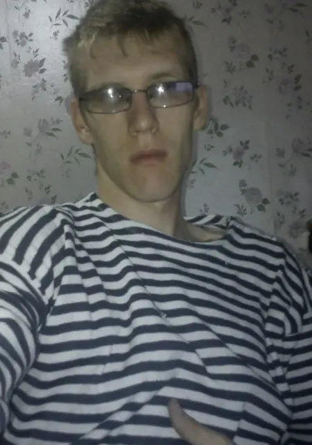 Олег из Зеленокумска, ищу на сайте знакомства без обязательств