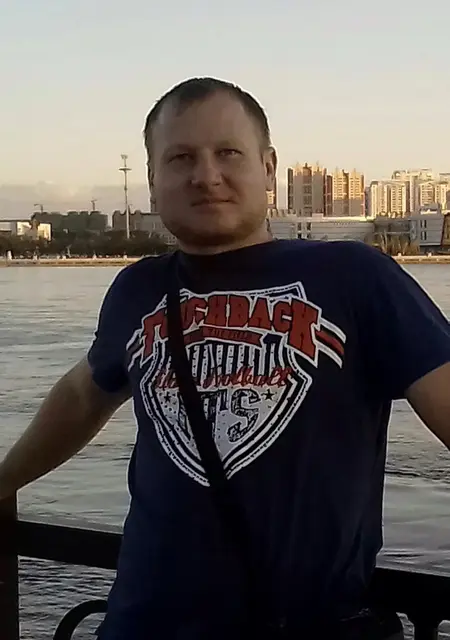 Я Павел, 40, из Калининграда, ищу знакомство для открытые отношения