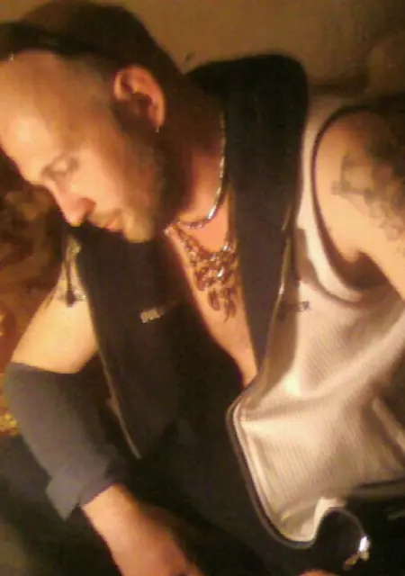 Alexander из Долгопрудного, мне 54, познакомлюсь на одну ночь