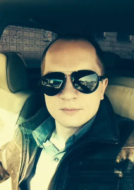 Иван из Зеленогорска, ищу на сайте знакомства на одну ночь