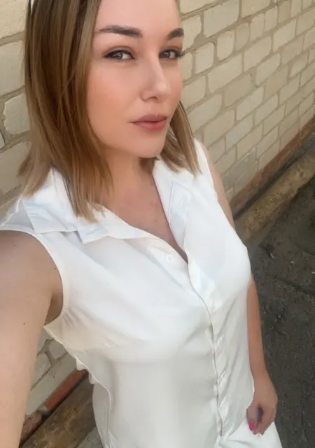 Я Алина, 33, знакомлюсь для общения в Москве