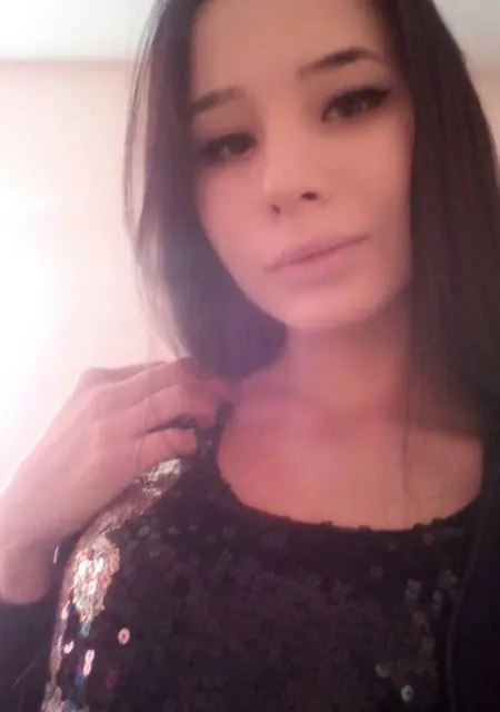 Карина из Симферополя, ищу на сайте знакомства на одну ночь