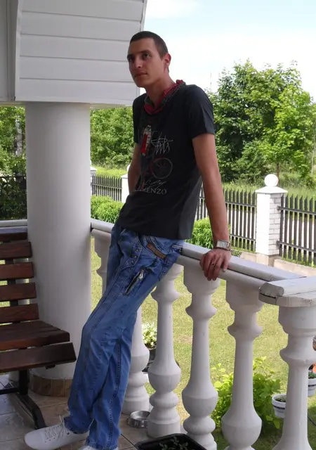 Вадим из Лиды, ищу на сайте знакомства на одну ночь