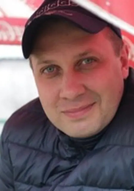 Костик из Соснового Бора, ищу на сайте знакомства на одну ночь