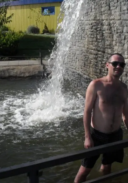 Я Дмитрий, 50, знакомлюсь для общения в Котласе