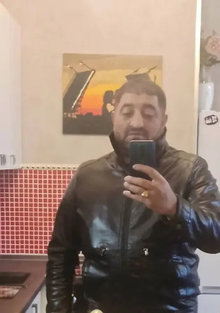 Я Шахин, 52, из Костромы, ищу знакомства без обязательств