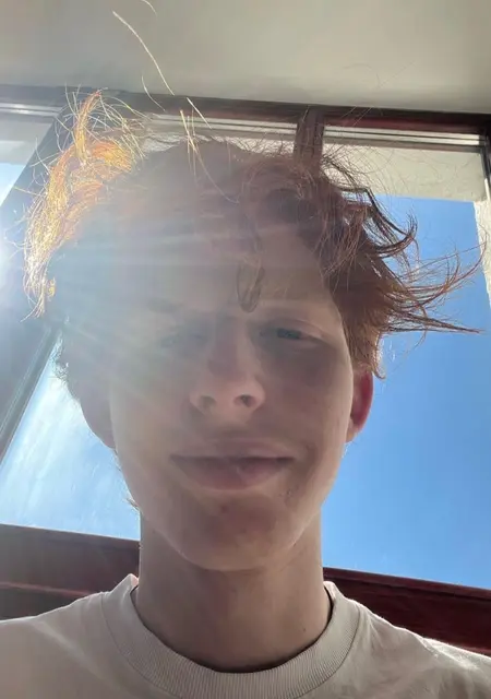 Senya из Москвы, ищу на сайте знакомства на одну ночь