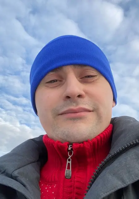 Denis из Миасса, мне 35, познакомлюсь для открытые отношения