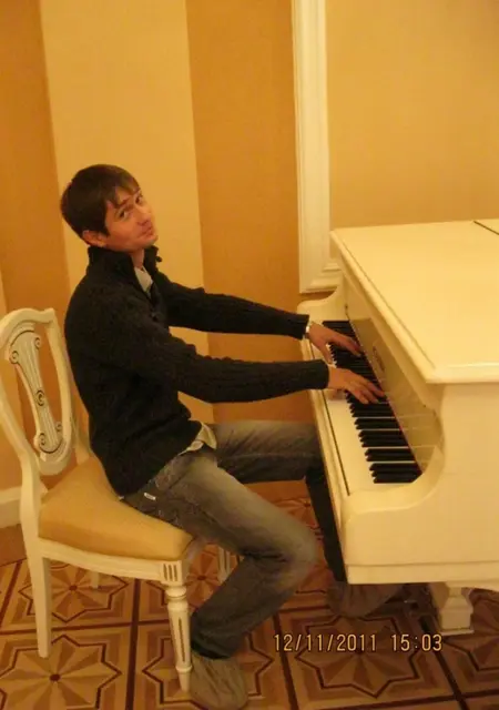 Антон из Кричева, ищу на сайте знакомства на одну ночь