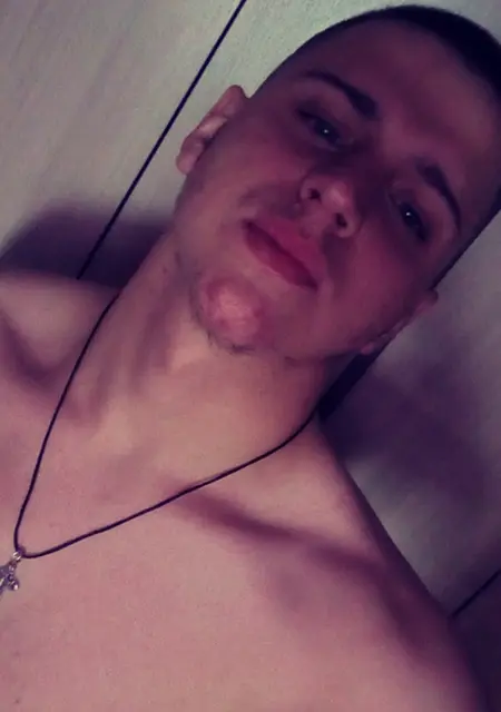 Владик из Лобни, мне 23, познакомлюсь на одну ночь