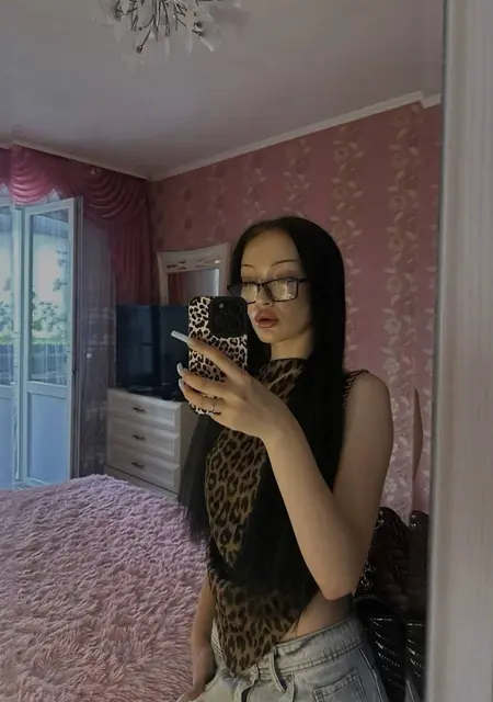 Я Анастасия, 20, из Нижнего Новгорода, ищу знакомство для общения