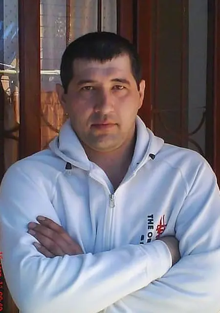 Я Артур, 47, знакомлюсь для дружбы в Богдановиче