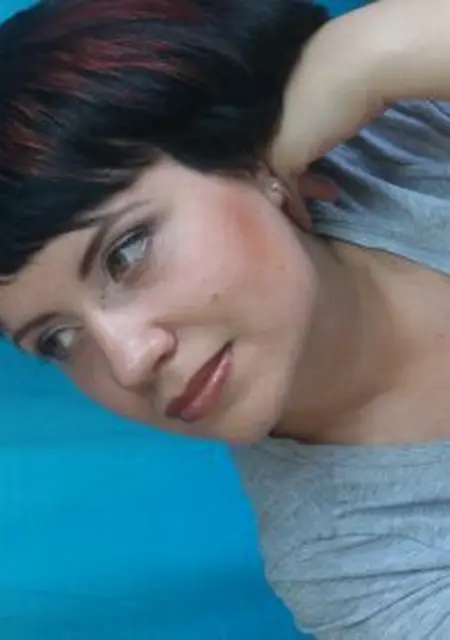 Я Надя, 33, знакомлюсь для постоянных отношений в Волгограде