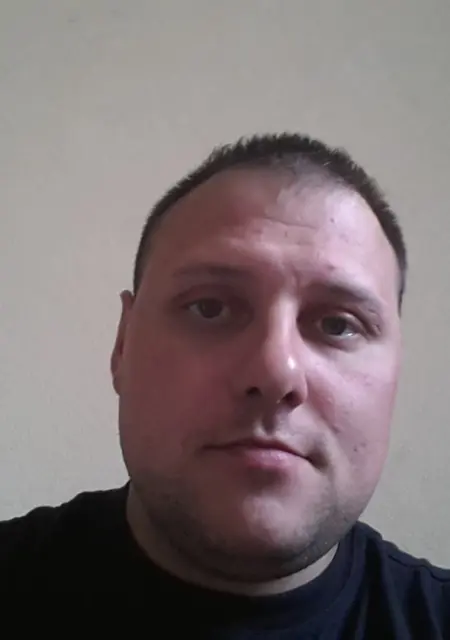 Я Потапыч, 42, из Усинска, ищу знакомства на одну ночь