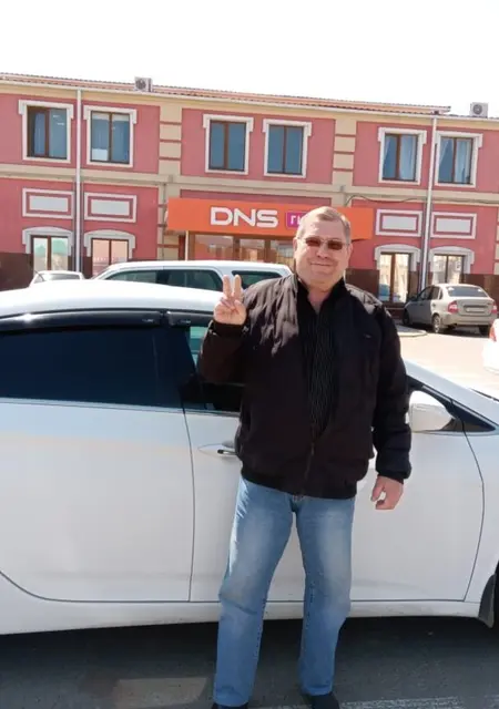 Я Владимир, 54, из Ейска, ищу знакомства на одну ночь