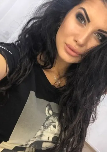 Лиза из Иркутска, мне 35, познакомлюсь на одну ночь