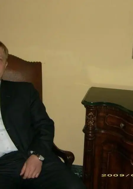 Serg из Калуги, ищу на сайте знакомства на одну ночь