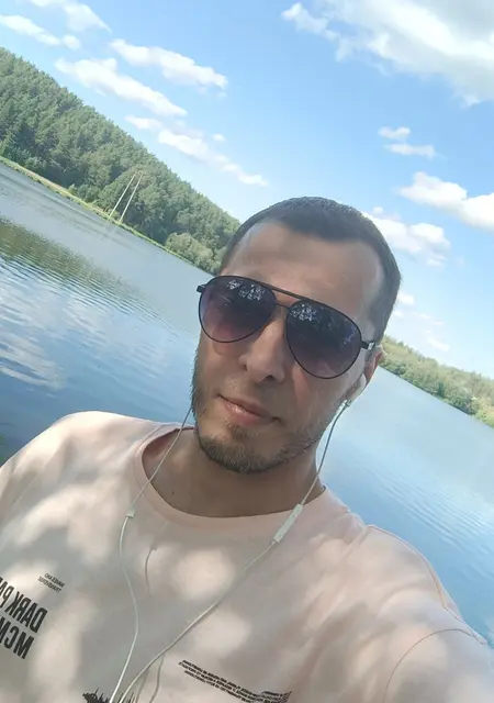 Я Сергей, 39, из Екатеринбурга, ищу знакомство для постоянных отношений