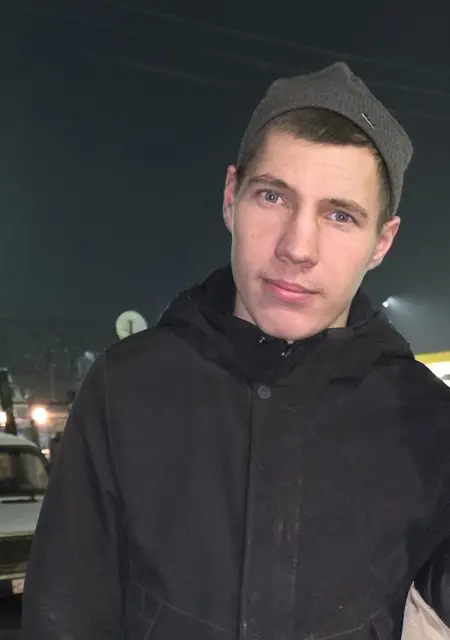 Я Дима, 22, знакомлюсь на одну ночь в Санкт-Петербурге