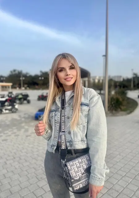 Я Лина, 35, знакомлюсь для приятного времяпровождения в Севастополе