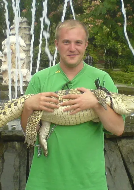 Я Михаил, 47, из Таганрога, ищу знакомство для постоянных отношений