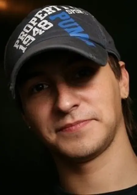 Alex из Барановичей, мне 45, познакомлюсь для вирта