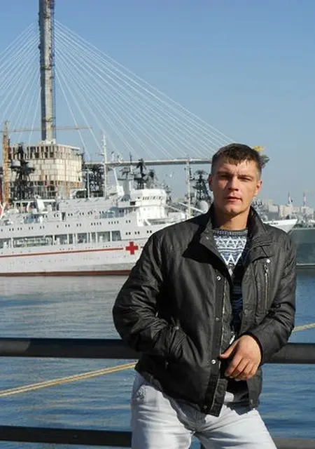 Олег из Уссурийска, мне 45, познакомлюсь без обязательств