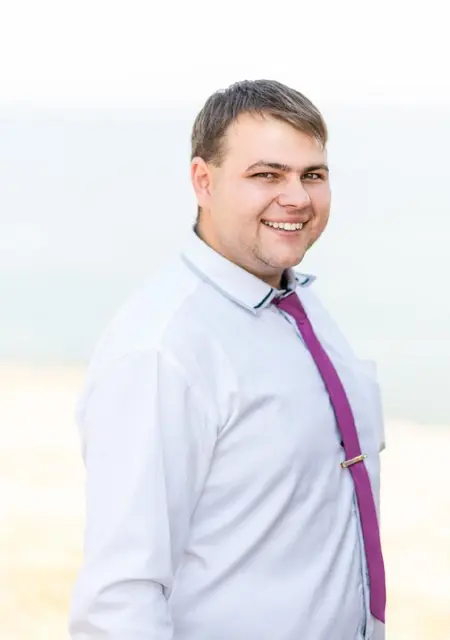 Я Илья, 30, из Балакова, ищу знакомство для постоянных отношений