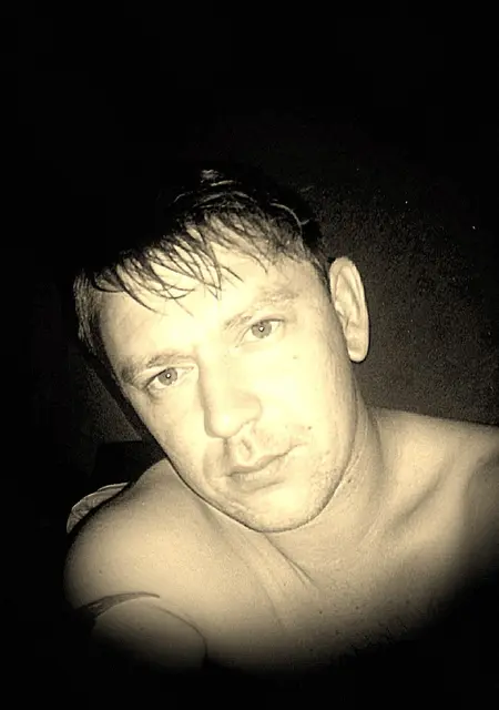 Макс из Советской Гавани, мне 39, познакомлюсь без обязательств