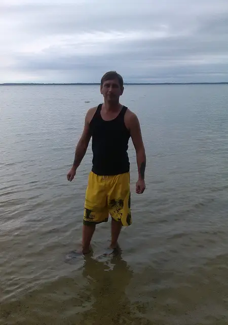 Игорь из Ельца, ищу на сайте знакомства на одну ночь