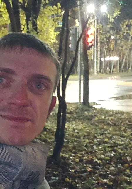 Я Михаил, 36, из Апатитов, ищу знакомства без обязательств