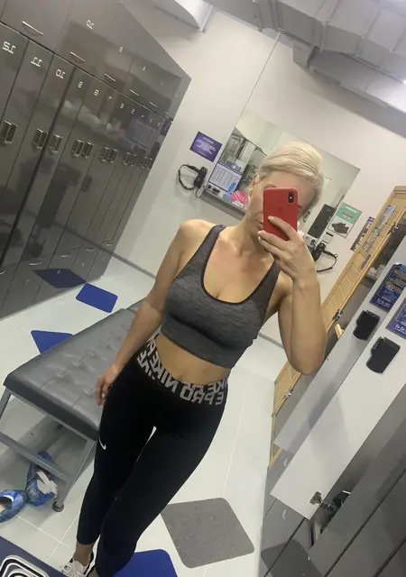 Милана из Владивостока, мне 42, познакомлюсь для постоянных отношений